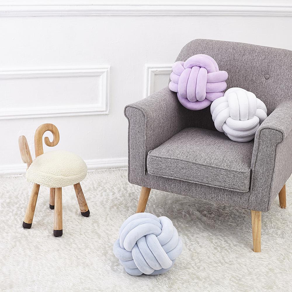 SOFT KNOT BALL DECORATION PILLOW